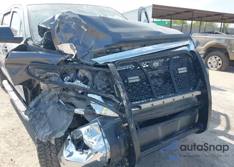 2021 Toyota Tundra Sr5 z USA, uszkodzony, nr VIN 5TFDY5F15MX031622